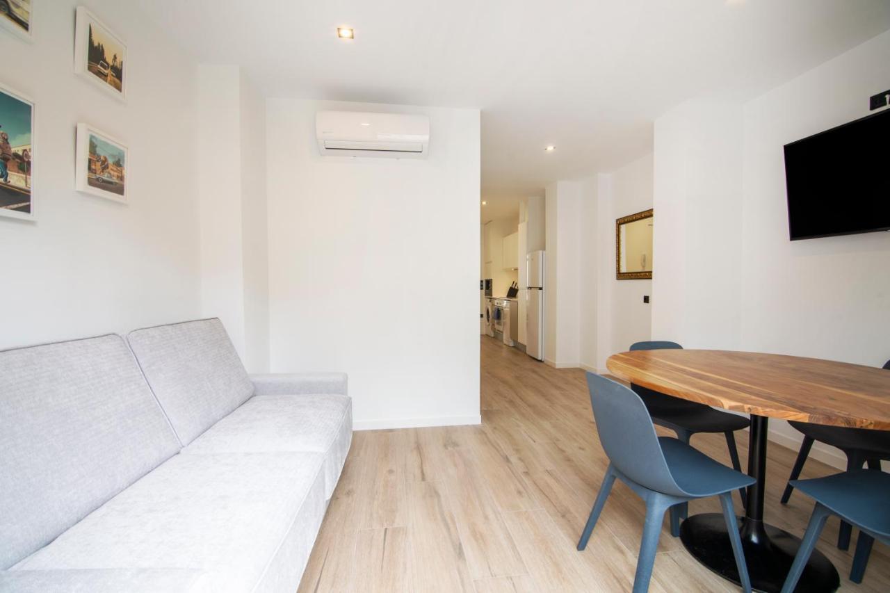 Vlc Host- Eixarchs Apartment Valencia Exterior photo