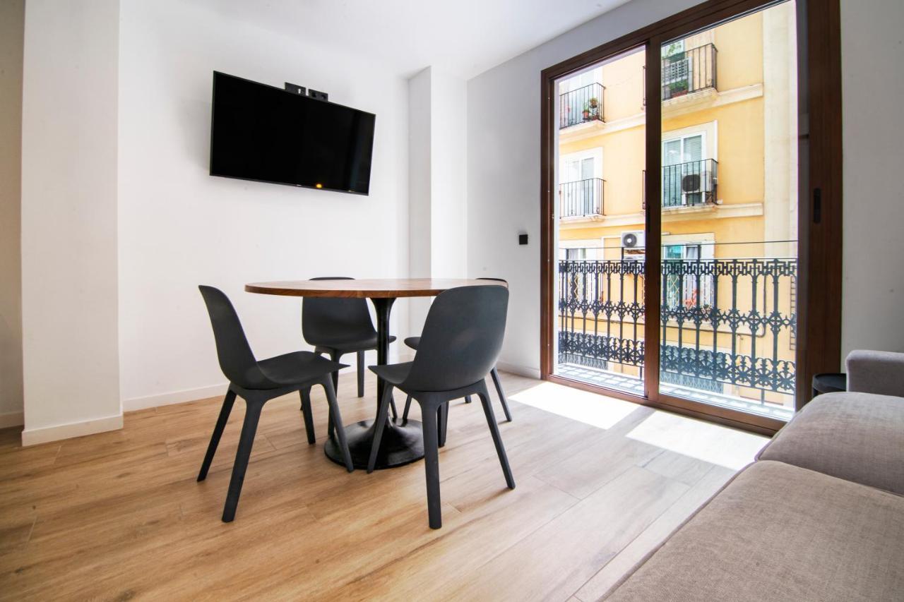 Vlc Host- Eixarchs Apartment Valencia Exterior photo