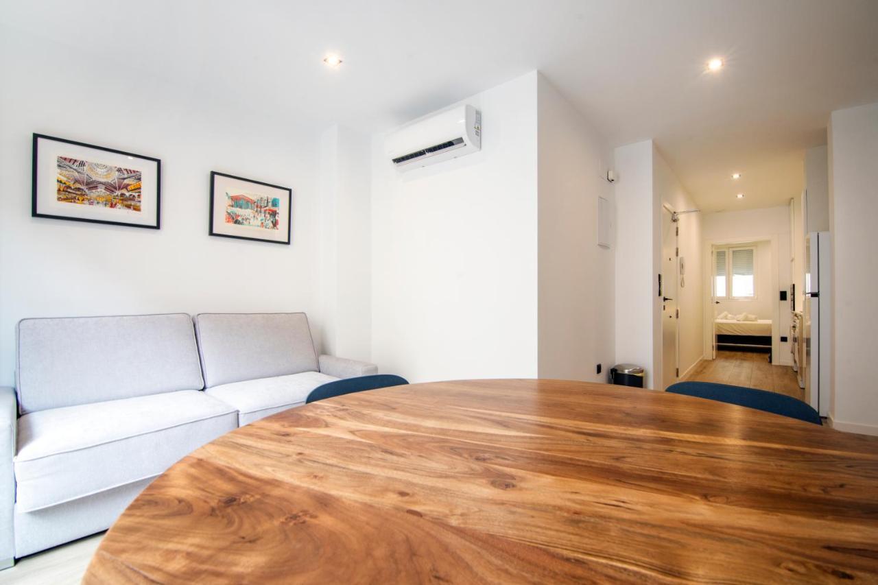 Vlc Host- Eixarchs Apartment Valencia Exterior photo