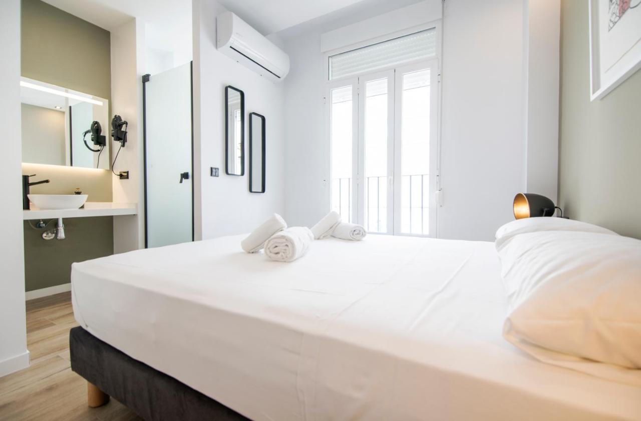 Vlc Host- Eixarchs Apartment Valencia Exterior photo