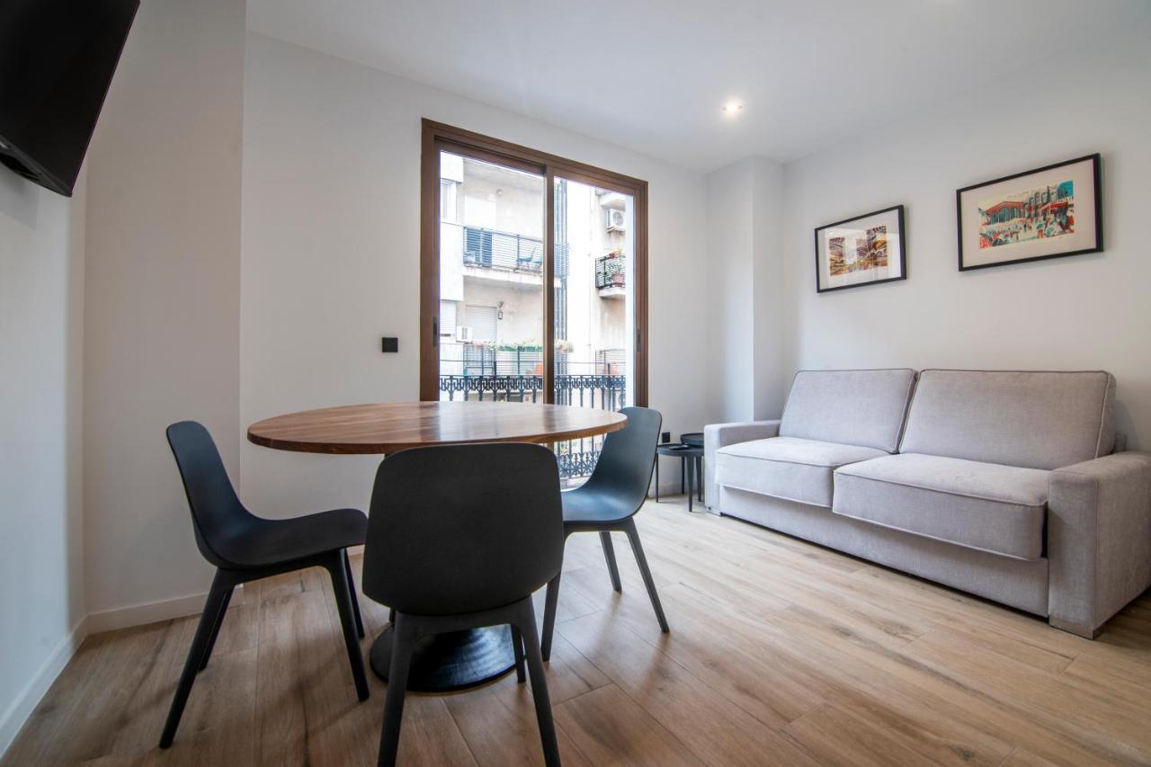 Vlc Host- Eixarchs Apartment Valencia Exterior photo