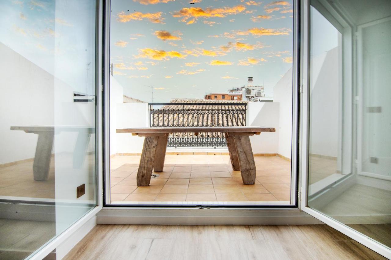 Vlc Host- Eixarchs Apartment Valencia Exterior photo