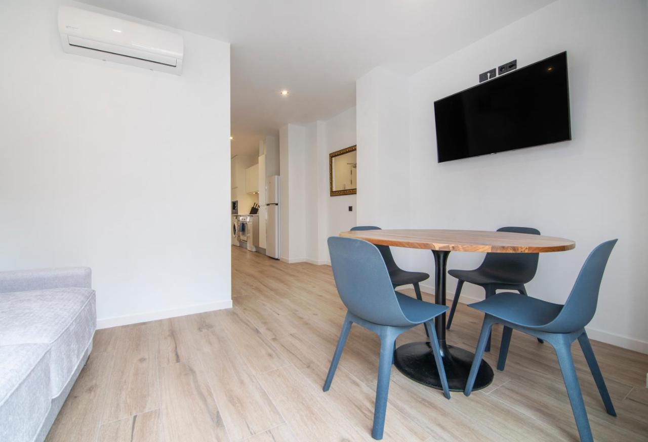 Vlc Host- Eixarchs Apartment Valencia Exterior photo